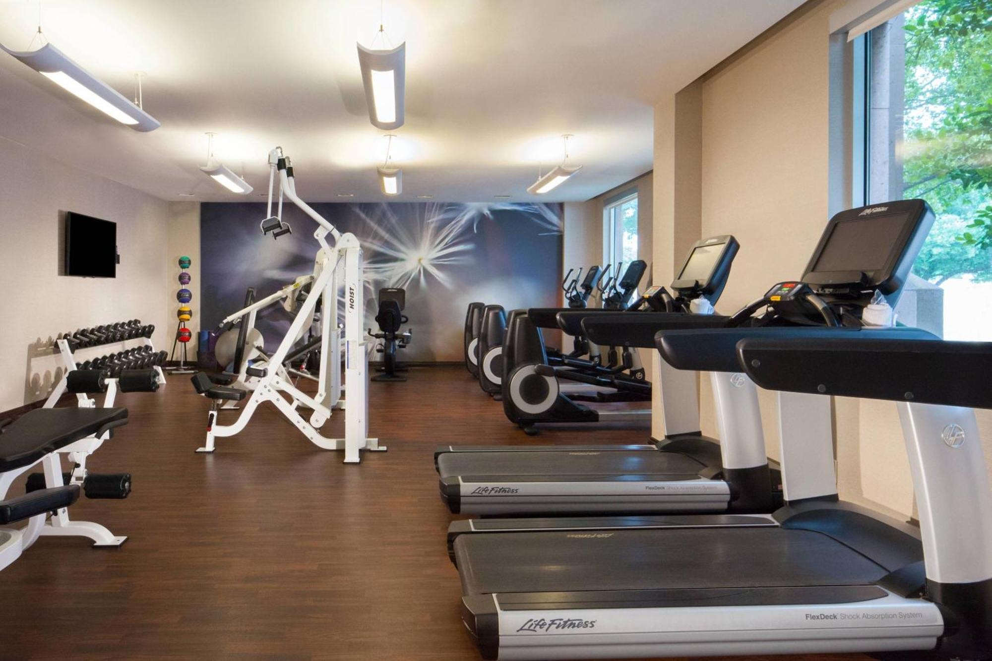 Dallas Marriott Suites Medical/Market Center Zewnętrze zdjęcie